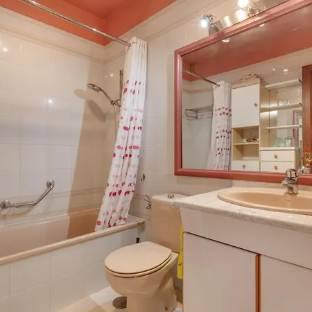 아파트 Casa Paradise Jannest 아데제