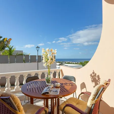 Casa Paradise Jannest アデヘ